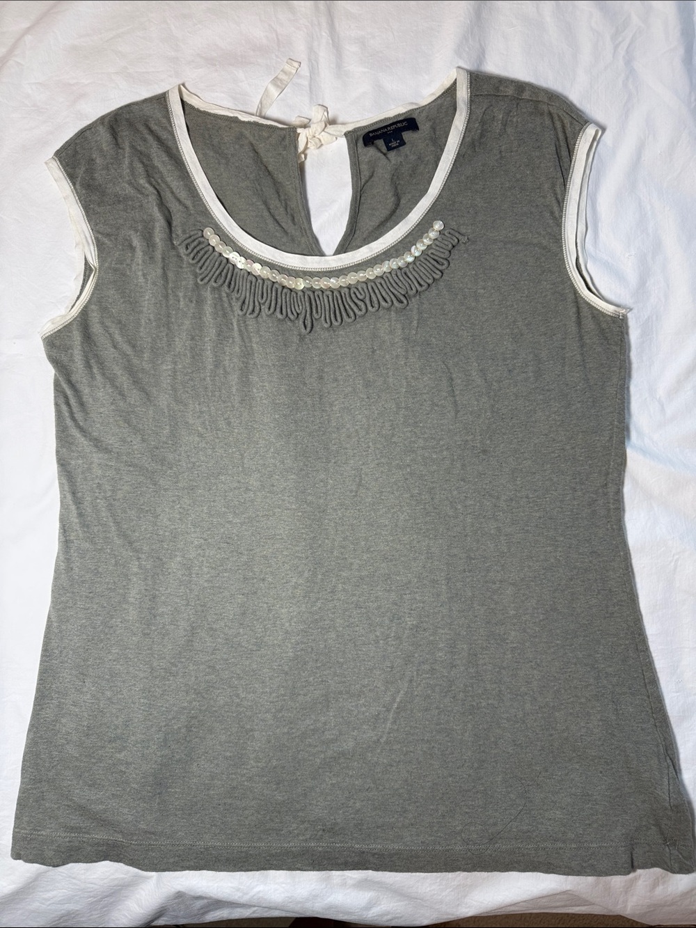 Banana Republic Grey/Green Embellished Scoop Neck Women’s Top